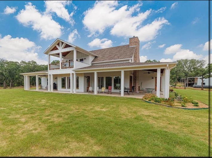 Modern farmhouse exterior
